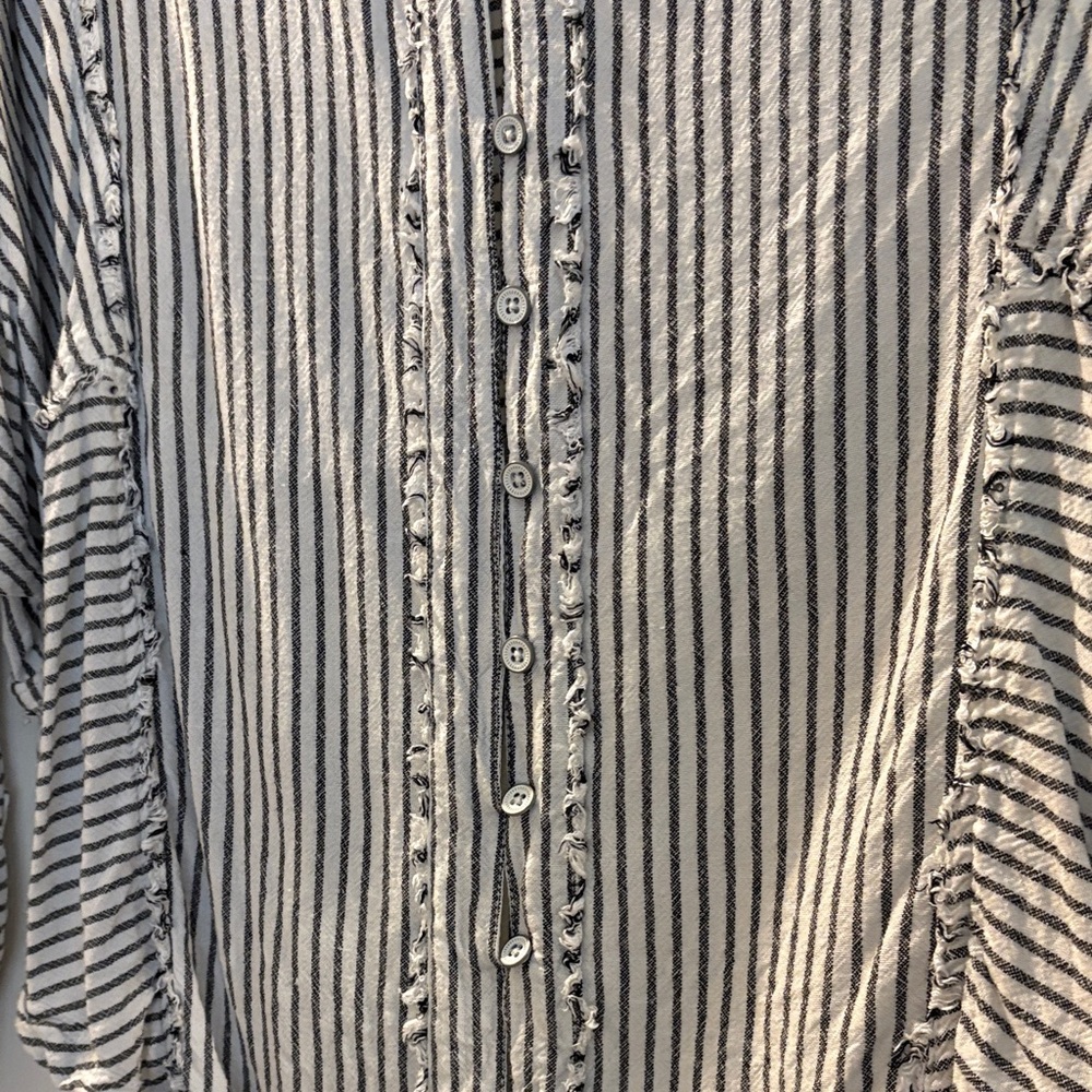 “WE THE FREE”Black and White Striped Baggy Blouse - Picture 10 of 16